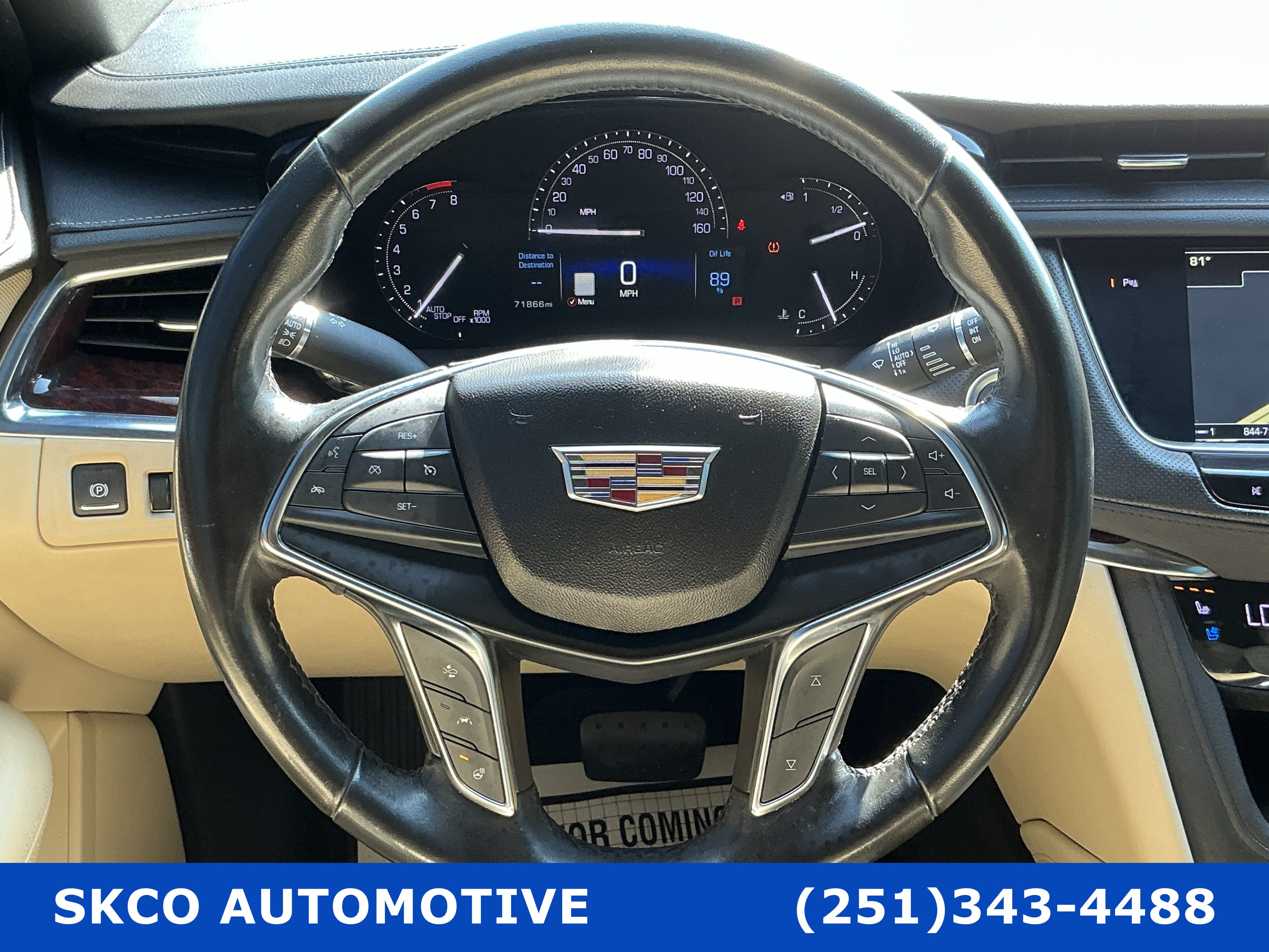 Used 2019 Cadillac XT5 Premium Luxury FWD image 18