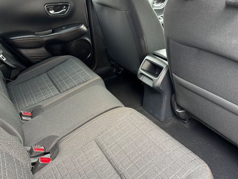 Used 2024 Honda HR-V Sport image 29