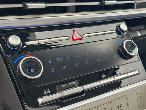 New 2026 Hyundai Santa Fe Calligraphy FWD image 32