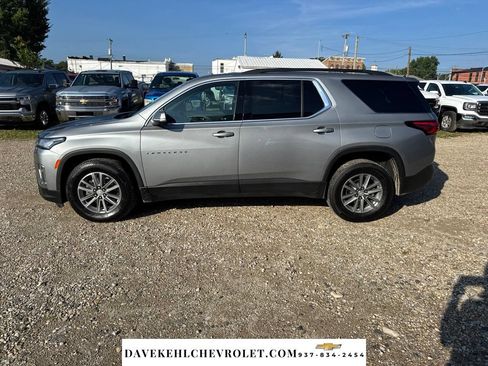 Used 2023 Chevrolet Traverse LT AWD/4WD image 2