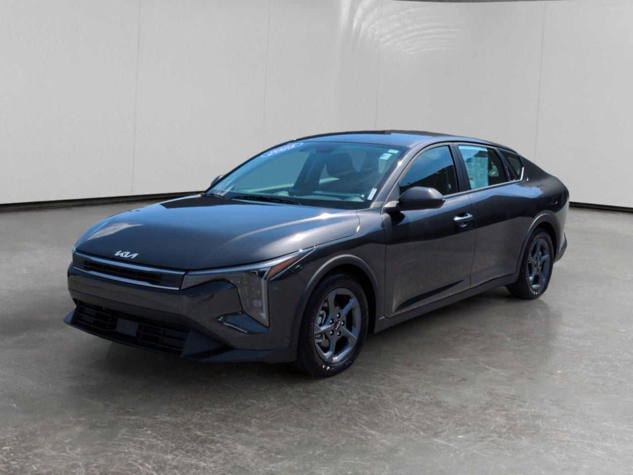 Used 2025 Kia K4 FWD image 3