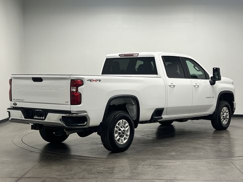 Used 2024 Chevrolet Silverado 2500 LT image 8