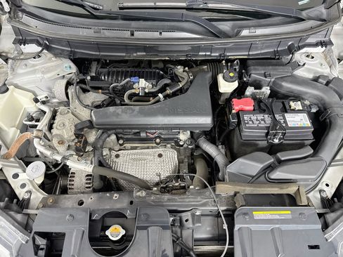 Used 2020 Nissan Rogue SL w/ Premium Package AWD/4WD image 33