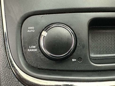 Used 2020 Dodge Durango R/T w/ Blacktop Package AWD/4WD image 23