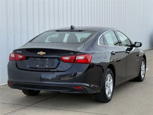Used 2023 Chevrolet Malibu LT image 4