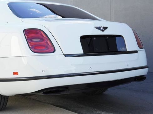 Used 2012 Bentley Mulsanne RWD image 81