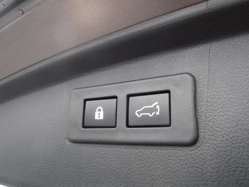 Used 2022 Subaru Outback Limited image 38