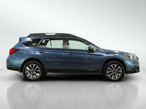 Used 2017 Subaru Outback 2.5i Limited AWD/4WD image 6