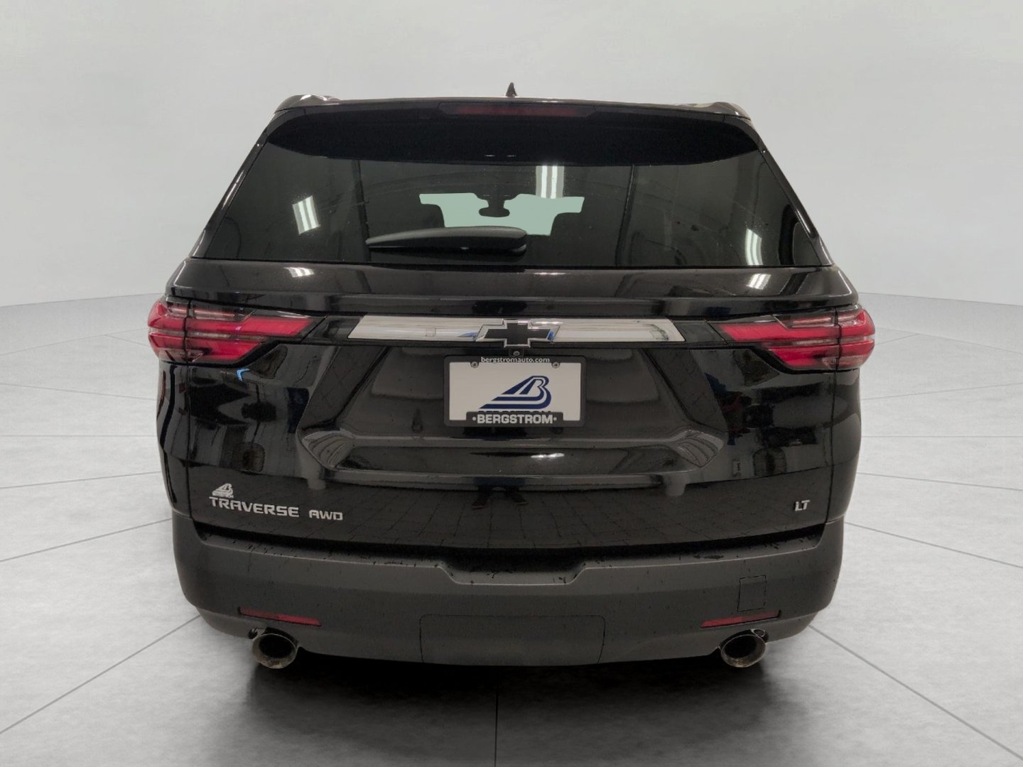 Used 2023 Chevrolet Traverse LT AWD/4WD image 26