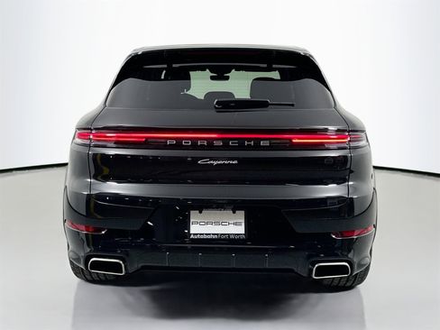 New 2026 Porsche Cayenne image 6