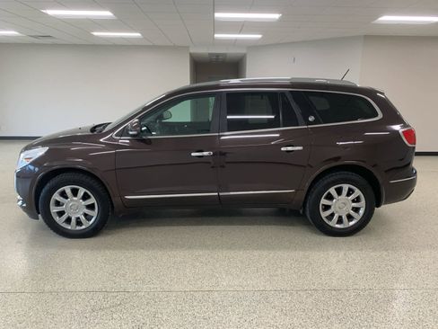 Used 2015 Buick Enclave Leather image 10