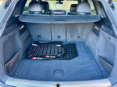 Used 2019 Audi SQ5 Prestige w/ Prestige Package image 21