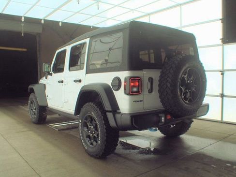 Used 2023 Jeep Wrangler Unlimited image 4