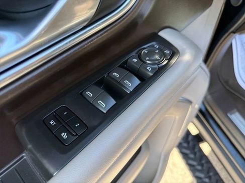 Used 2024 Chevrolet Tahoe Z71 w/ Z71 Off-Road Package AWD/4WD image 11