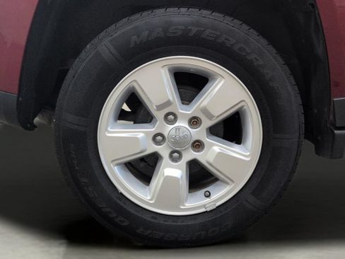 Used 2016 Jeep Compass Sport w/ Power Value Group FWD image 23