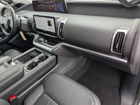 New 2025 Ford Expedition Max Platinum w/ Stealth Appearance Package image 23