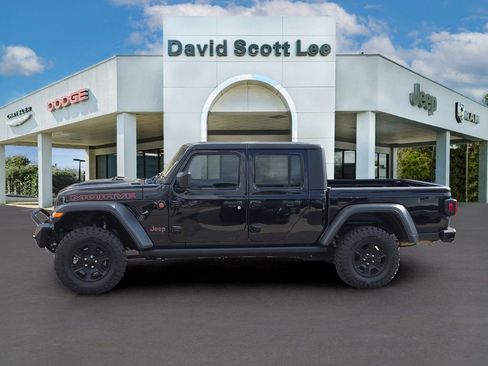 Used 2022 Jeep Gladiator Mojave w/ Trailer Tow Package image 9
