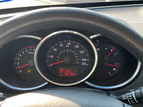 Used 2013 Kia Sorento LX w/ Value Pkg FWD image 27