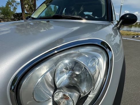 Used 2013 MINI Cooper Countryman S FWD image 6