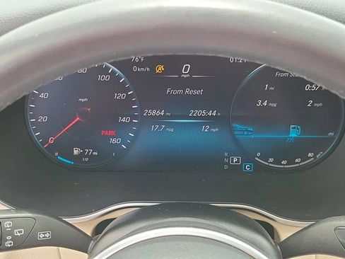 Used 2022 Mercedes-Benz GLC 300 image 29