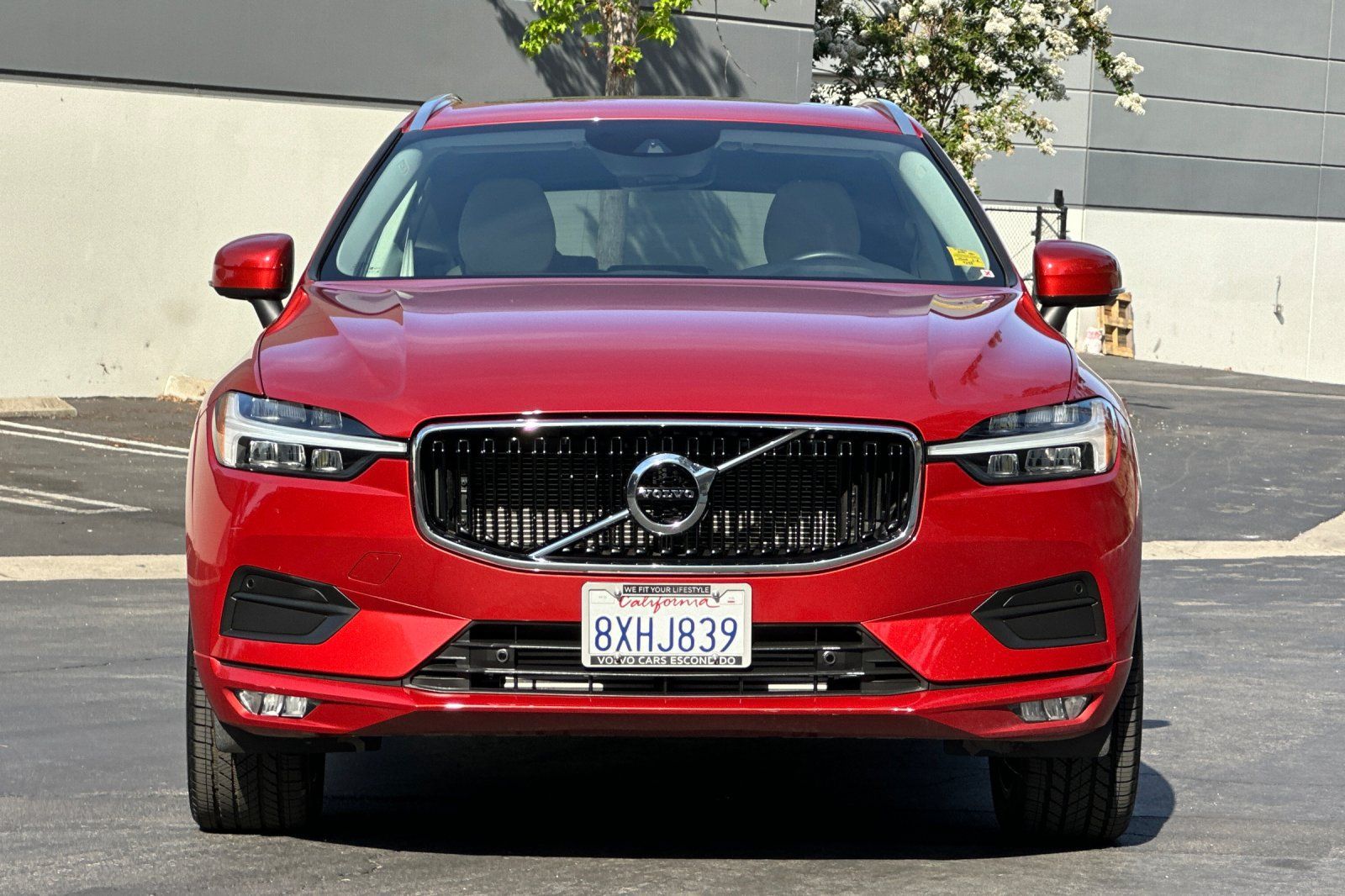 Used 2021 Volvo XC60 T5 Momentum w/ Premium Package FWD image 9