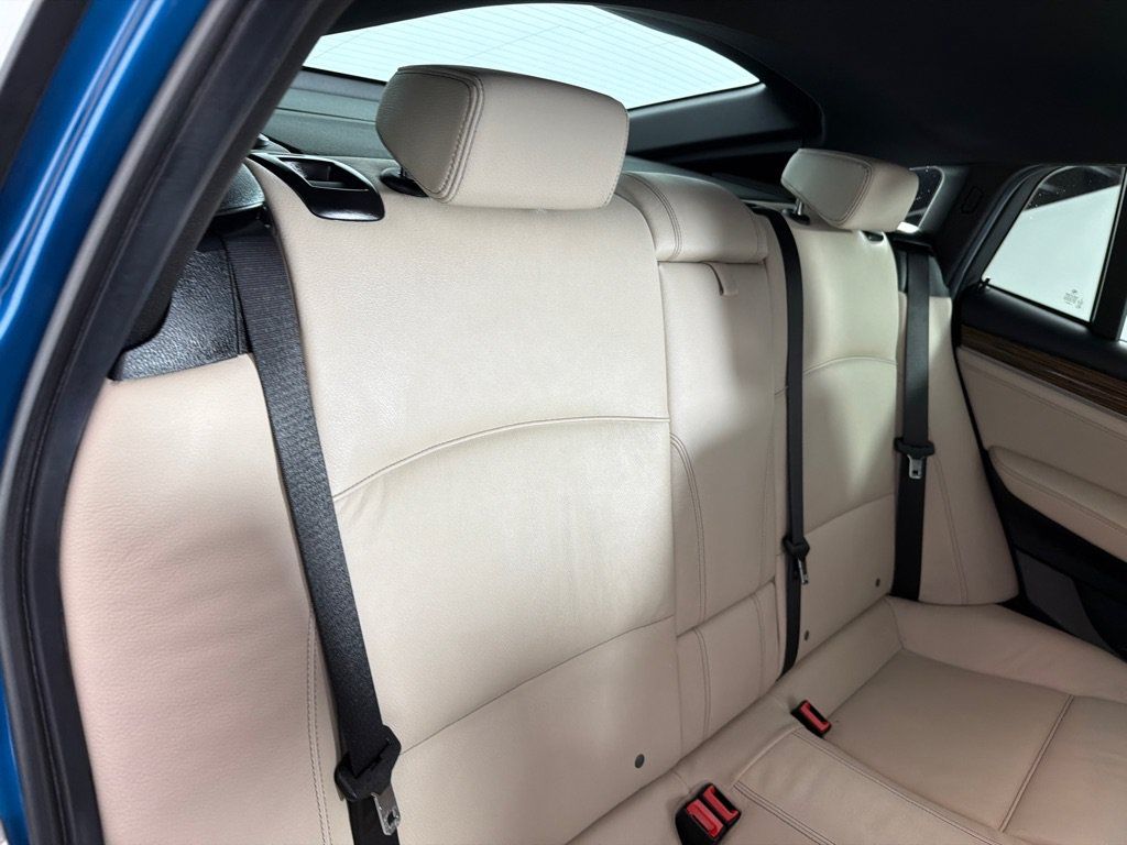 Used 2018 BMW X4 M40i w/ Driving Assistance Package AWD/4WD image 21