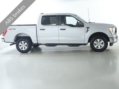 Used 2022 Ford F150 XLT image 11