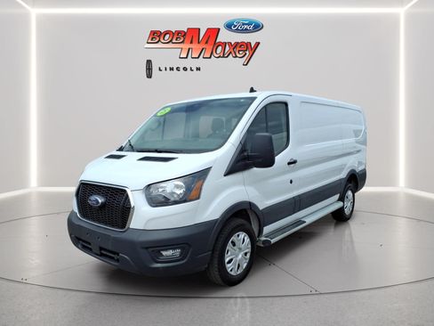 Used 2025 Ford Transit 250 Low Roof w/ Exterior Upgrade Package RWD image 1