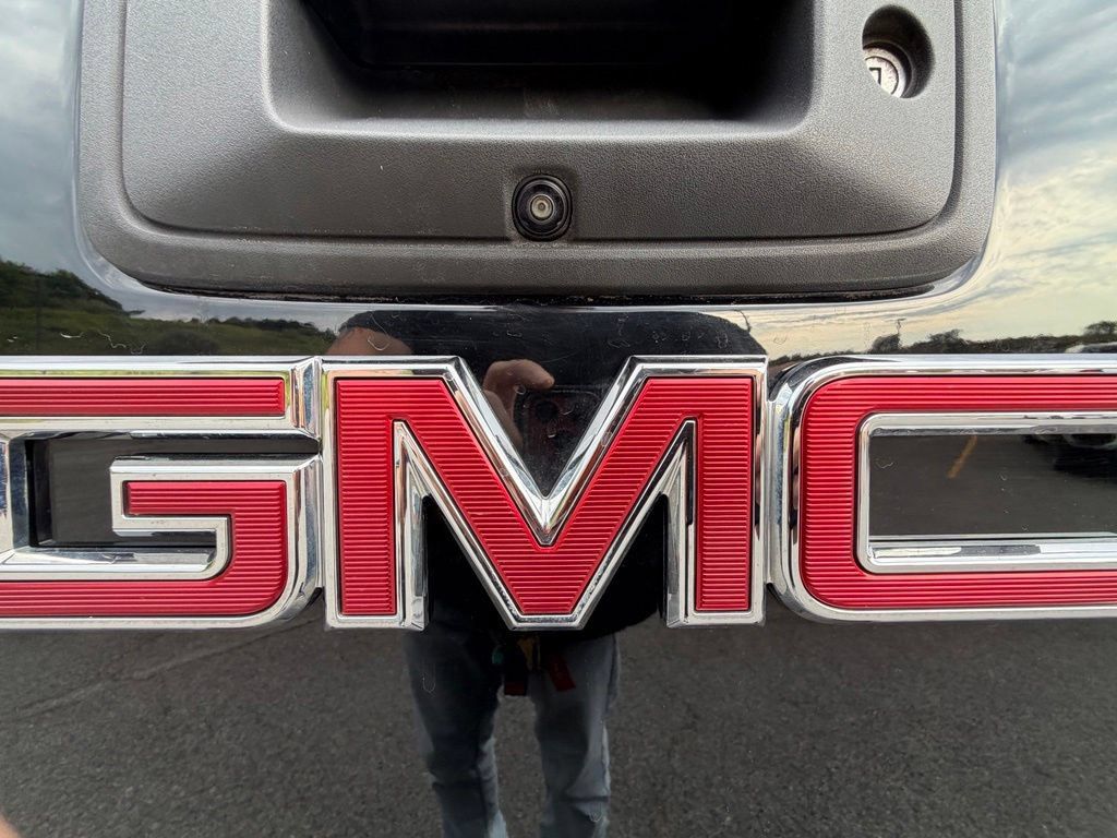 Used 2017 GMC Sierra 2500 Denali AWD/4WD image 46