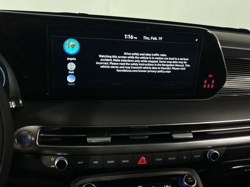 Used 2025 Hyundai Palisade Calligraphy image 18