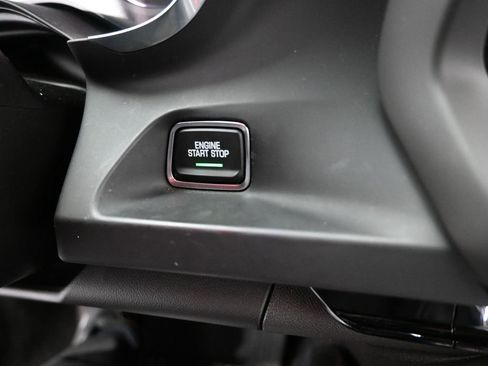 Used 2020 Chevrolet Camaro LT image 22