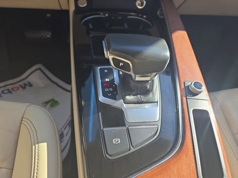 Used 2020 Audi A4 2.0T Premium w/ Convenience Package image 12