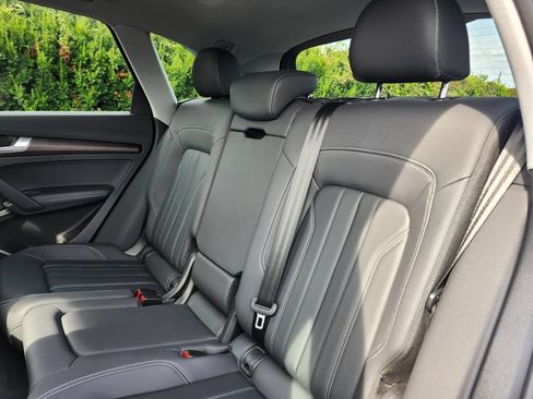 Used 2023 Audi Q5 2.0T Premium Plus w/ Premium Plus Package AWD/4WD image 10