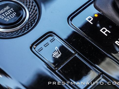 Used 2025 Kia Niro EX image 5