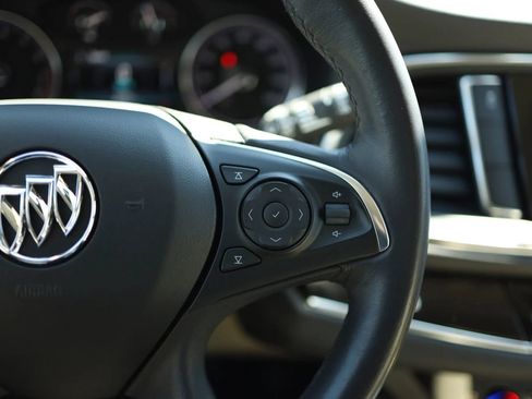 Used 2018 Buick Enclave Essence FWD image 20