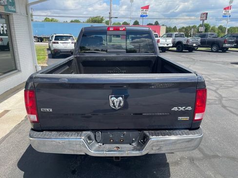 Used 2017 RAM 1500 Classic SLT AWD/4WD image 9
