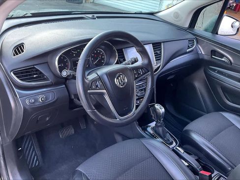 Used 2018 Buick Encore Preferred w/ LPO, Active Package image 16