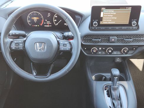 Used 2023 Honda HR-V Sport image 26