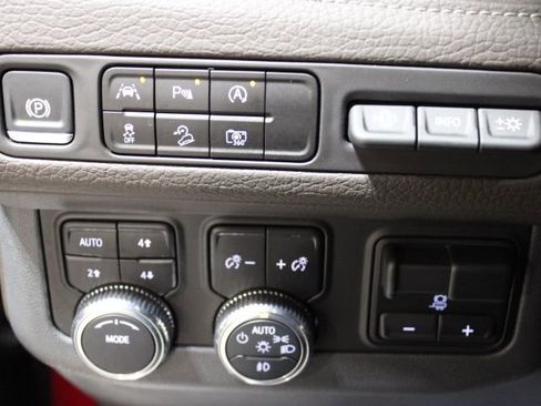 Used 2024 GMC Yukon XL Denali w/ Max Trailering Package AWD/4WD image 41