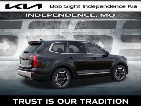 New 2025 Kia Telluride S image 6