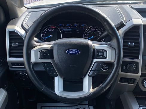 Used 2019 Ford F250 Lariat w/ Lariat Ultimate Package image 22