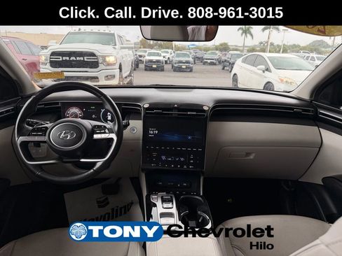 Used 2024 Hyundai Tucson Limited AWD/4WD image 11
