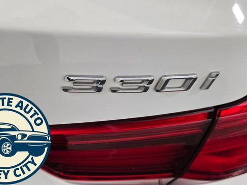 Used 2019 BMW 330i Gran Turismo xDrive w/ Convenience Package AWD/4WD image 33