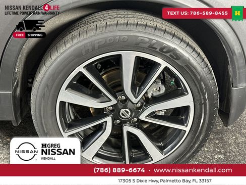 Used 2019 Nissan Rogue SL w/ Premium Package image 14
