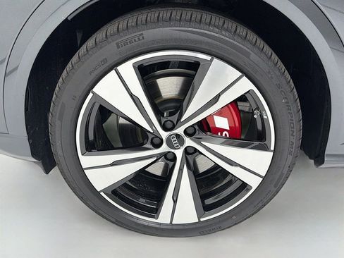 New 2025 Audi SQ5 Premium Plus image 33
