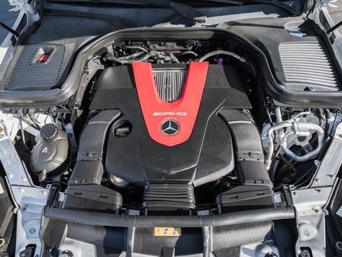 Used 2021 Mercedes-Benz GLC 43 AMG 4MATIC image 21