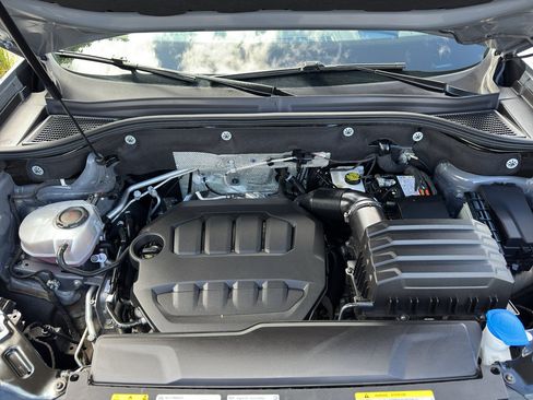 Used 2024 Volkswagen Atlas Peak Edition SEL AWD/4WD image 21