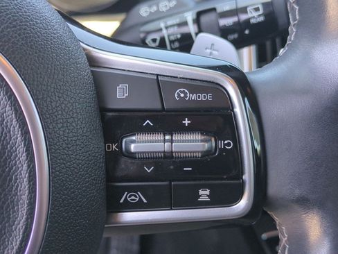 Certified 2023 Kia Sorento EX AWD/4WD image 13
