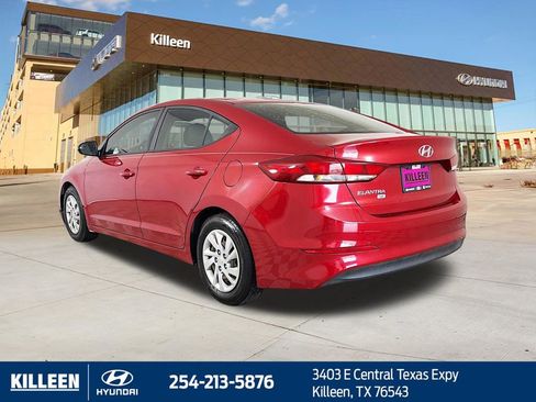 Used 2018 Hyundai Elantra SE w/ Cargo Package image 5