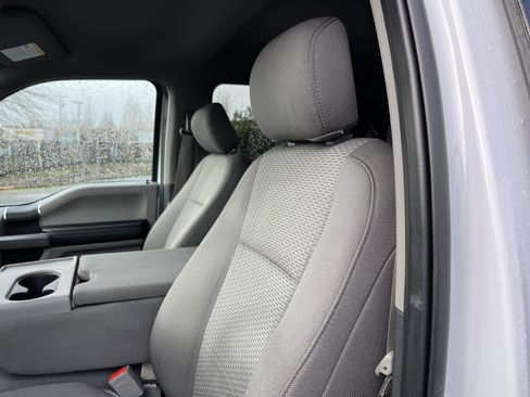 Used 2020 Ford F150 XLT w/ Trailer Tow Package image 19